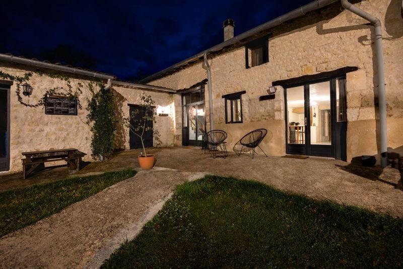 Métairie des Gâcheries Champagne-et-Fontaine Exterior foto